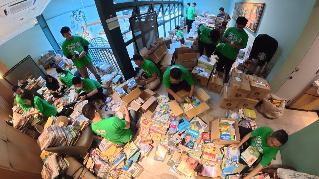 Relawan Starbucks pendampingan siswa SCYEP 2026